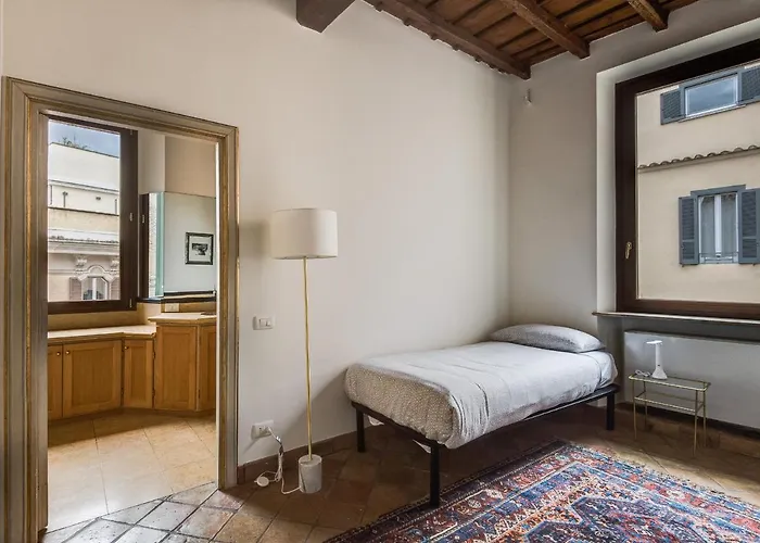 Apartment Pantheon Enchanting Luxury